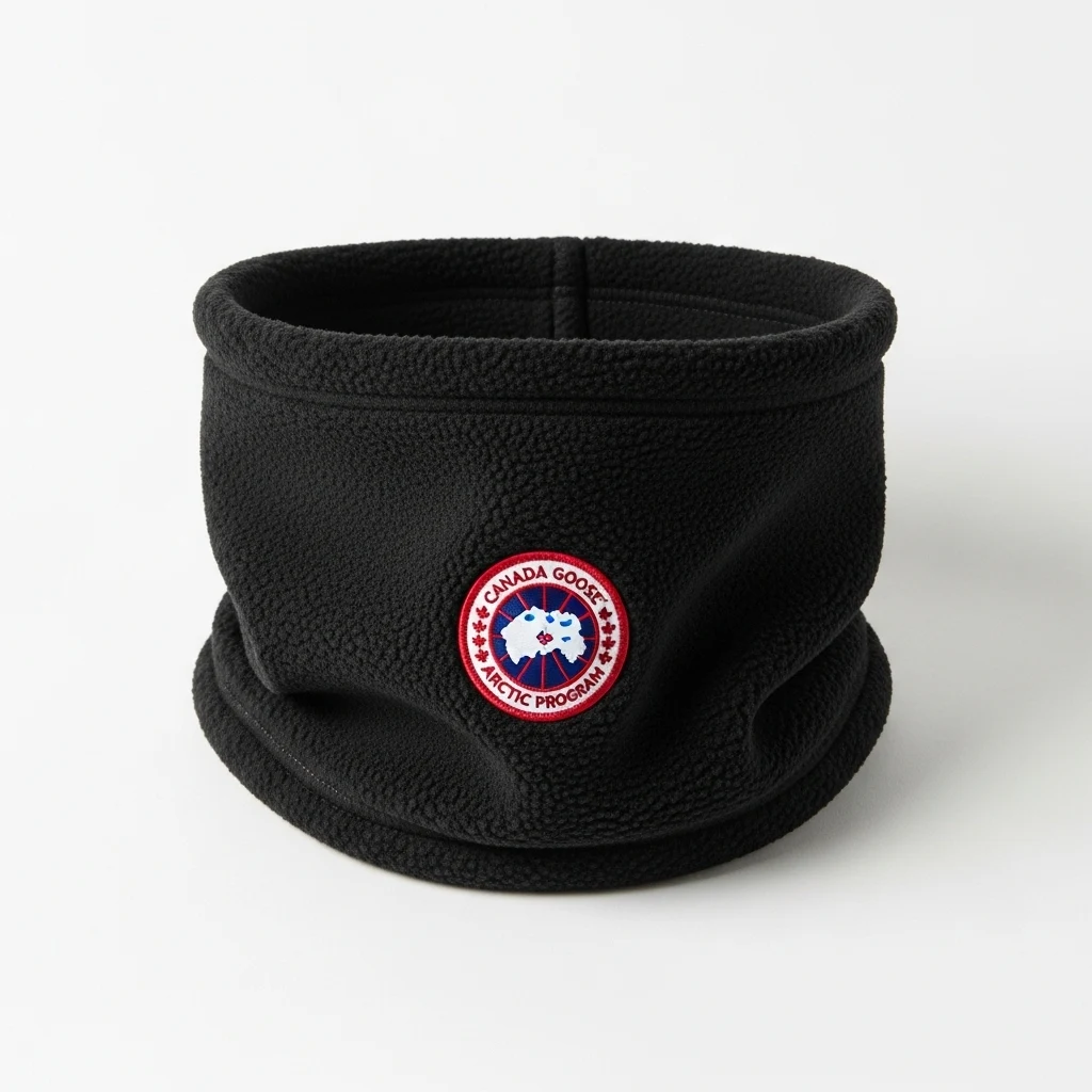 Canada Goose fleece neck gaiter image 3