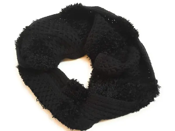 Fownes knit scarf